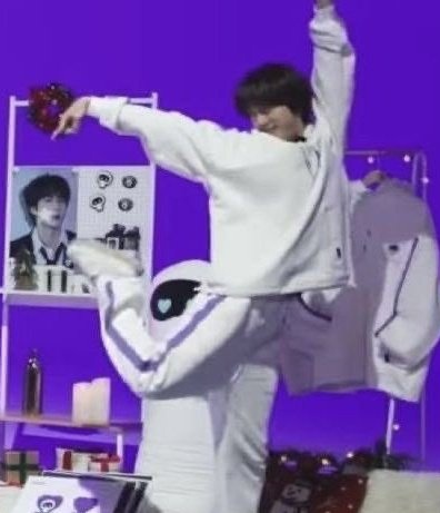 october 2024      💜        june 2024
                              2seok