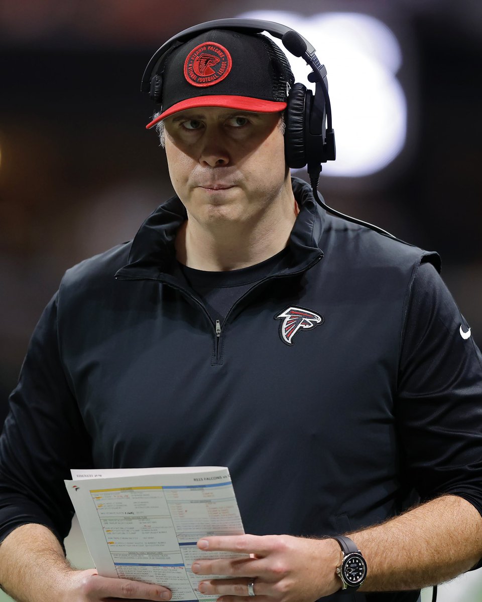 BleacherReport's tweet photo. Breaking: Falcons have fired HC Arthur Smith after three seasons https://t.co/LaurUUFdwi