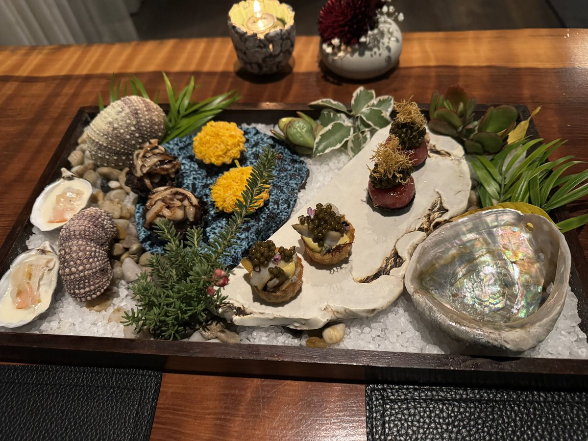 James_Mathur's tweet image. Amazing meal during Christmas season
@AubergineCarmel 
@CarmelBTSea