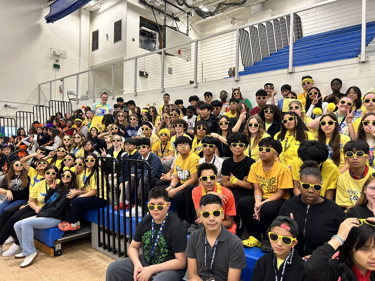 Reindeer Games were a ton of fun! Congrats to 8th grade Navigate and 7th grade Flight as they came out victorious.