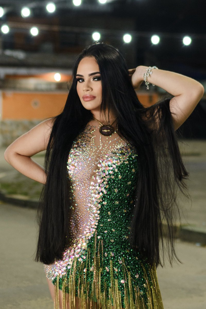 Se a poupa é desse jeito… 🔥💚⭐️