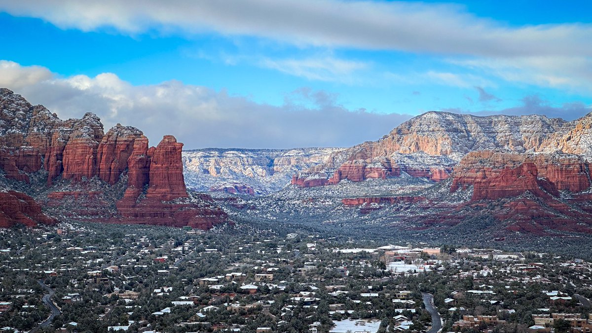 Not as much snow as I was hoping for but still always a beautiful sight! #azwx