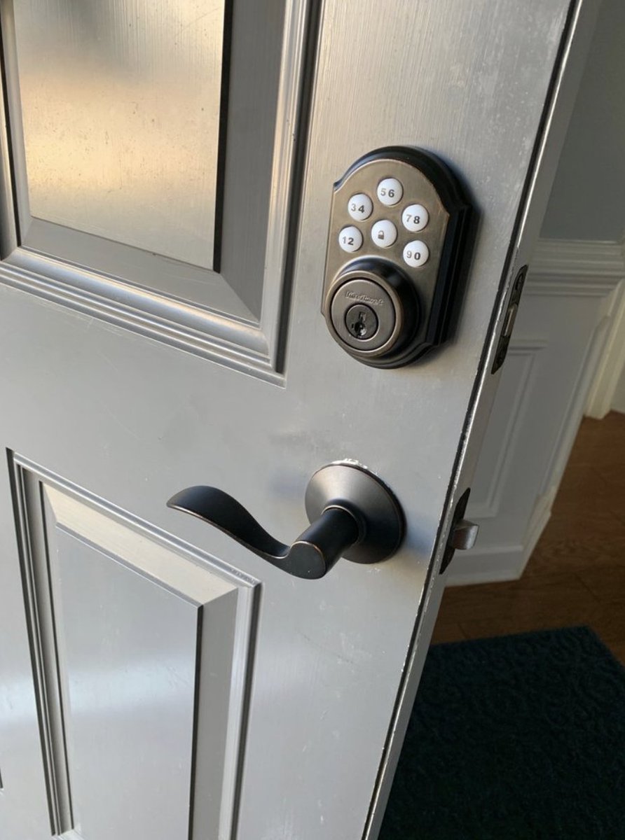 DknyLocksmith's tweet image. 🔒 Witness the precision! DKNY Locksmith at work in Raleigh, NC, showcasing a flawless lock installation. Secure your space—call us for your next lock install! 🏡🔑 dknylocksmith.com 919-752-7557 g.page/raleigh-locksm…
.
.
#Locksmith #LockInstallation
