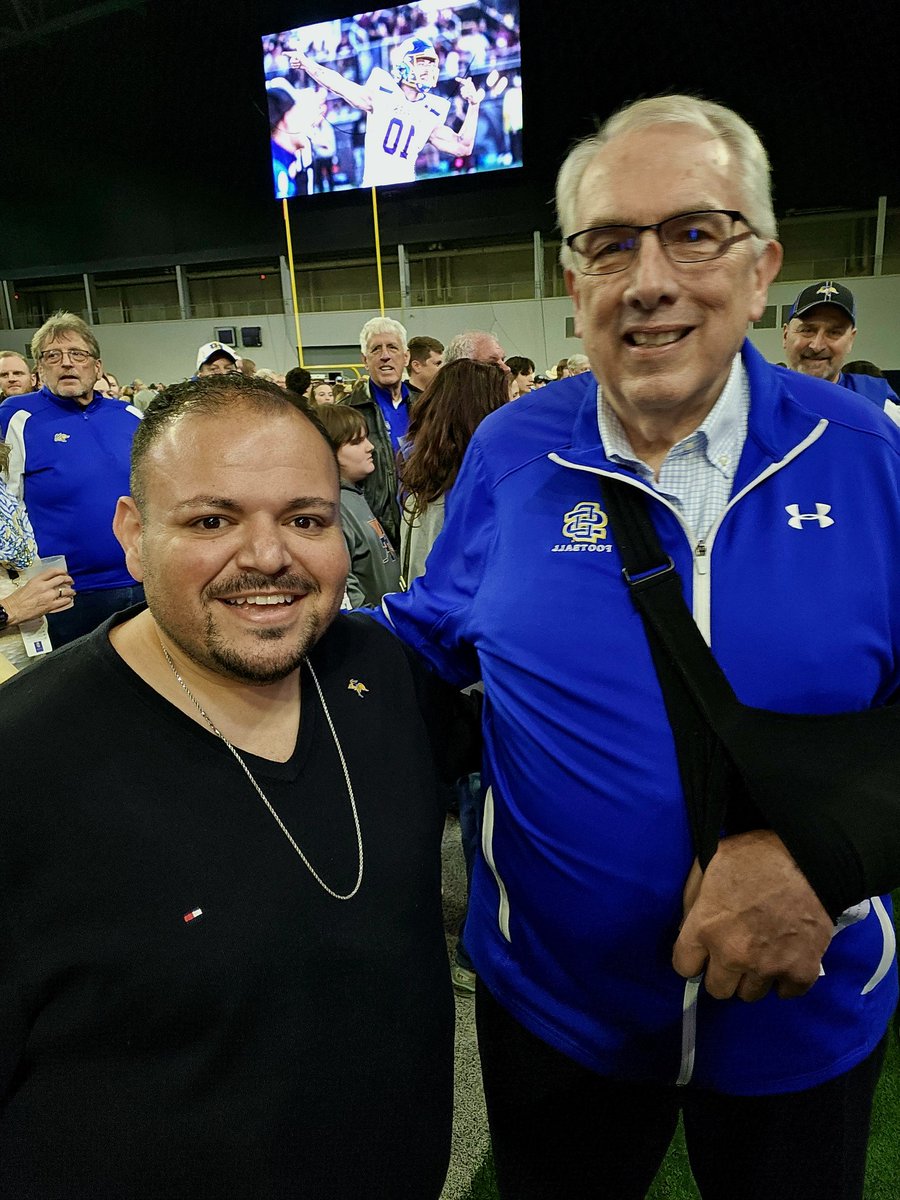 FUAIII's tweet photo. CONGRATS to my former employer; @SDState on their 2nd National ๐ Championship against the Univ. of Montana ๐ป Grizzlies!
I had a great time catching up with former SDSU ๐๐๐ students, co-workers, & colleagues who became friends during my time at SD State!
#FormerEmployer https://t.co/0gfEO6UpGk