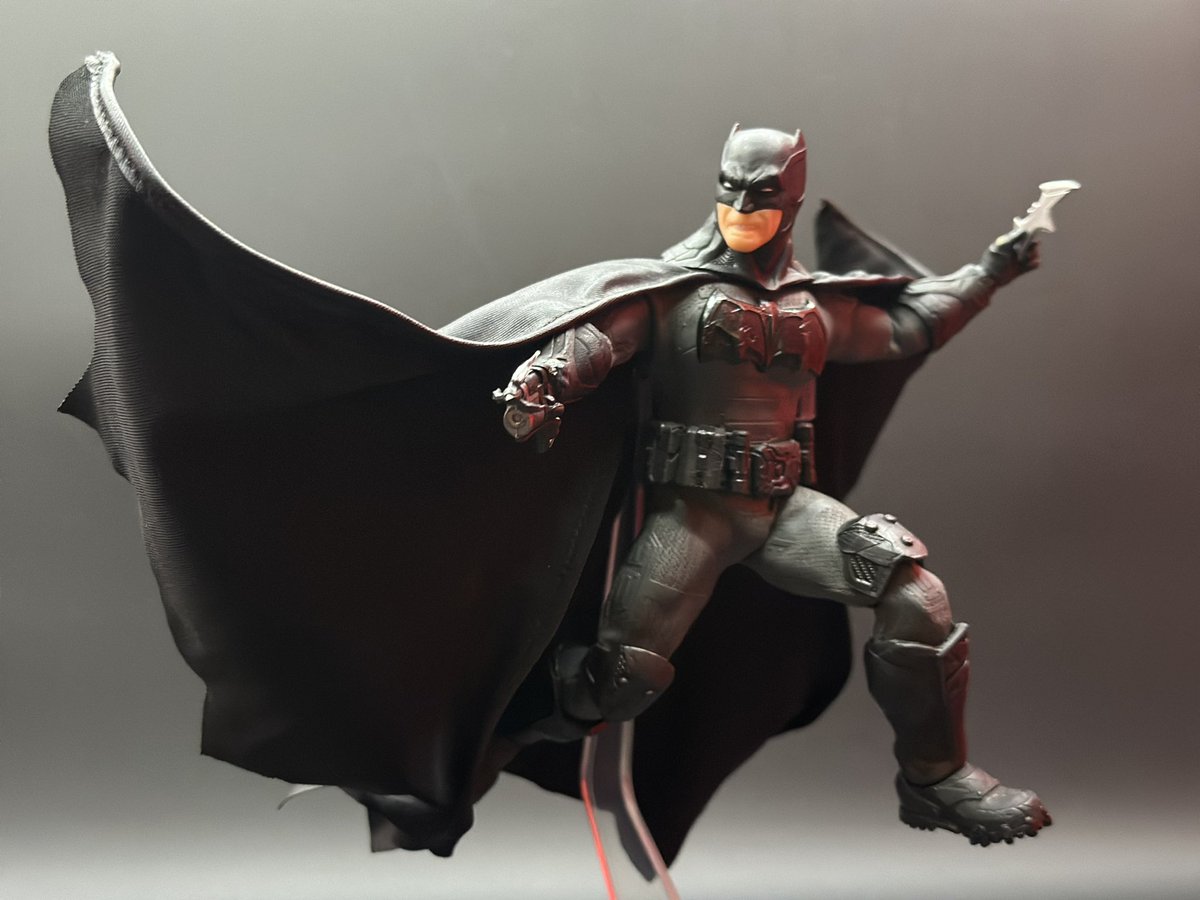 airborne8890's tweet photo. “I’m Vengeance…” 🦇 💥 💀 #Mezco #SupremeKnight #Batman #DC #dccomics #toyography #CollectorsHelpingCollectors #CHC https://t.co/jQH0RGQb8K