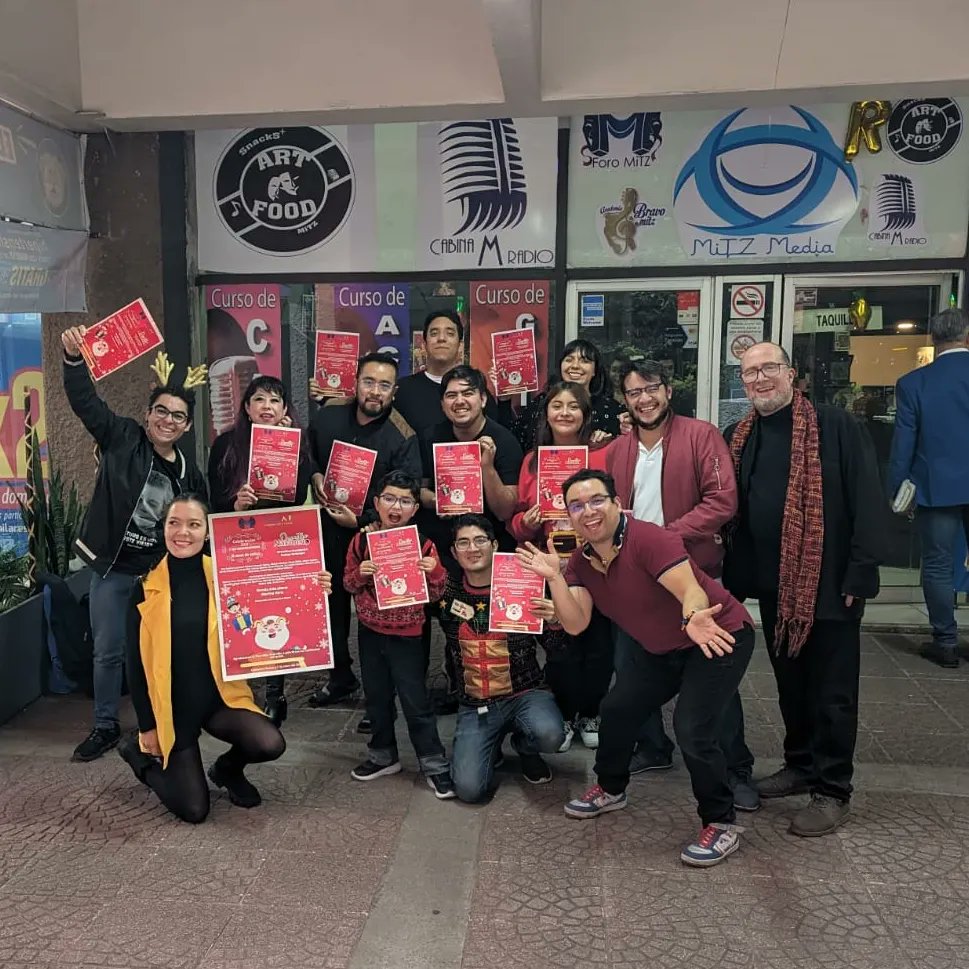 Celebramos 350 representaciones de <a href="/Desastre_Nav/">Desastre Navideño</a> 
🎄🎅🎭