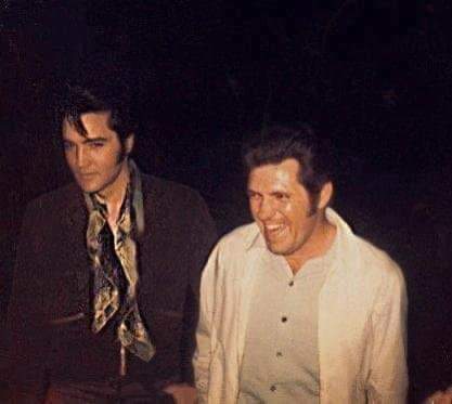 ElvisNumber1's tweet photo. January 3, 1970: On this date Elvis spent approximately $3,900 to remodel two rooms and a bathroom in the basement of Graceland to be used as an apartment by his friend Charlie Hodge and occasionally Jerry Schilling. https://t.co/xKVBeXrl3c