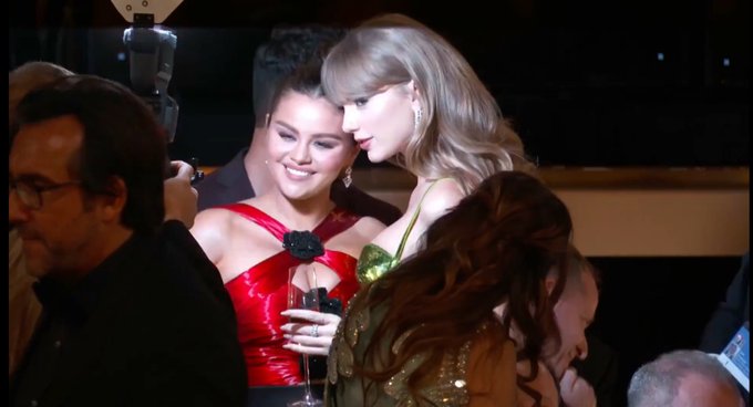 Watch michael's leaked NSFW photo on TwXstars