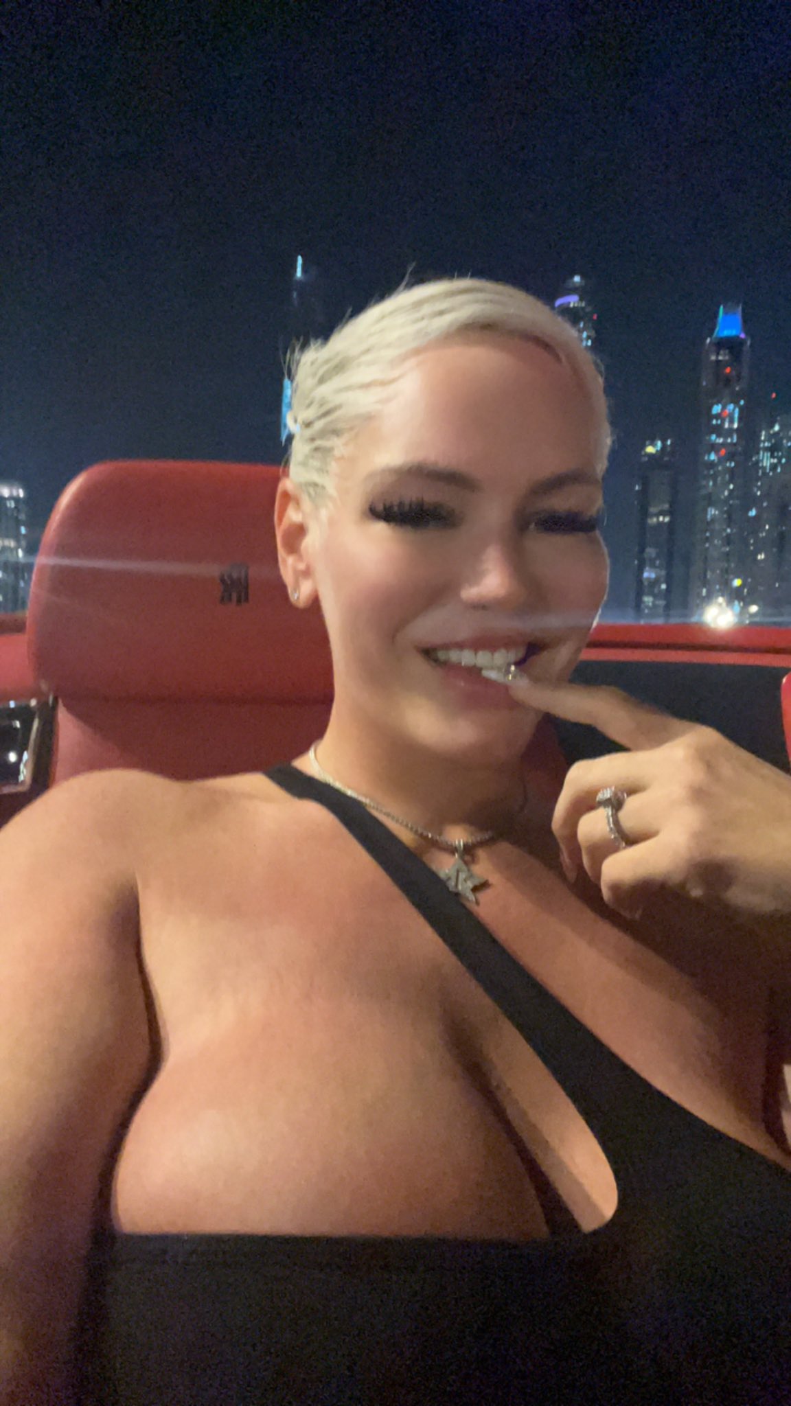 Kaden Kole 💫 on X: 👋🏼 t.co6GwBT1fwnC ✨  t.coBAv8EevVHQ  X