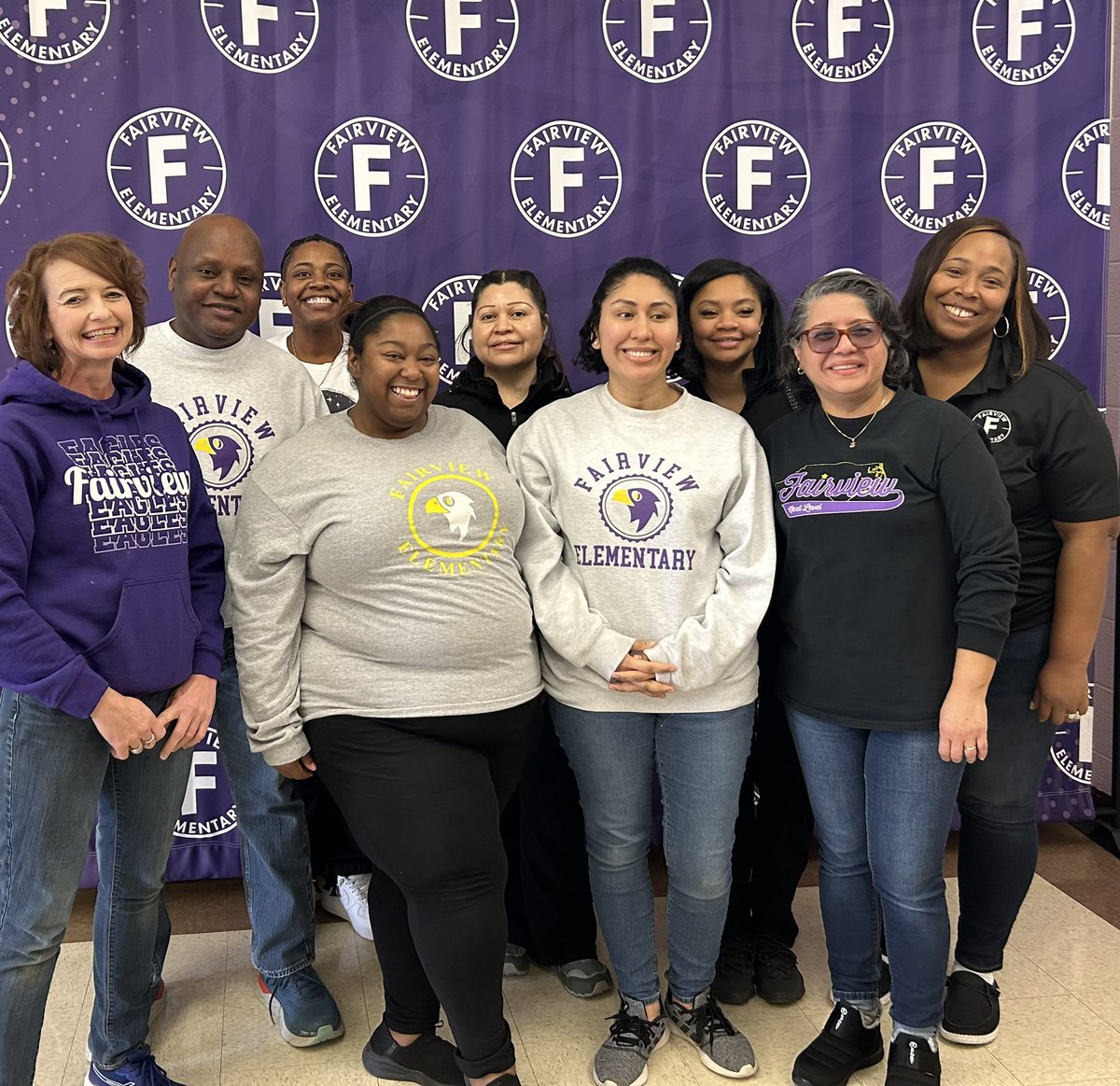 Congratulations to our “Team of the Month”! Our EC team #HitTheMark by ensuring scholars receive timely and intentional support all while exhibiting integrity, excellence, and teamwork. We are grateful to have each of them in the Eagle’s Nest. 💜💪🏾🎯