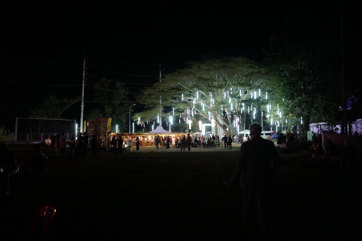 Cinema for All 
ขอบคุณที่มีคืนภาพยนตร์รำลึก ณ โรงเรียนเก่าที่เชียงแสน Incredible time for reunion and reflection + great food! Double-side projection of horror films from two eras. Old school yard. Big thanks to <a href="/josh13siegel/">Josh Siegel</a> <a href="/ThaiFilmArchive/">หอภาพยนตร์ฯ</a> Tilda Swinton cinemaforall.org