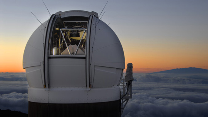 UHawaiiNews's tweet photo. Your #UHohana is in the initial stages of establishing a space engineering and instrument development center at @UHIfA’s facilities on the @UHHilo campus, thanks to general fund support from the Hawaiʻi State Legislature and @GovJoshGreenMD ➡️ https://t.co/62LchIFDUw https://t.co/MFx42RHrR5