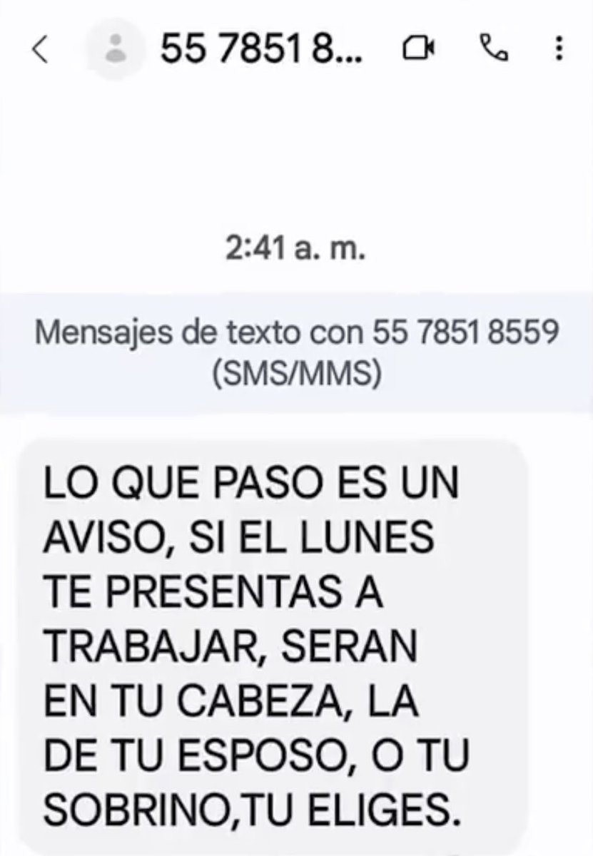 AmerangelLorenz's tweet photo. Después de balear su coche, a la diputada @LupitaBarronH le enviaron este mensaje de texto.

Responsabilizamos a @lopezobrador_, @Claudiashein, @ErnestinaGodoy_ y @martibatres por cualquier cosa que le llegue a pasar a ella o a cualquier diputado de oposición en la CDMX. https://t.co/kcRgvhmmkO