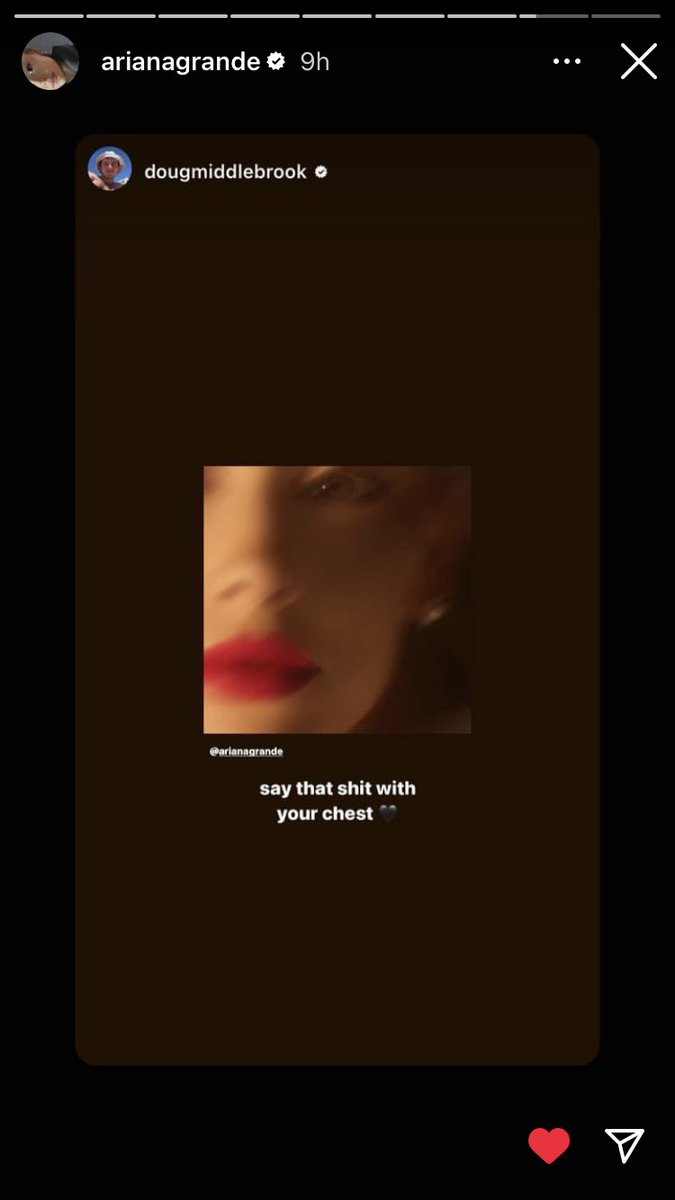 SHUT UP RN. IN TEARS. 

#AG7 #ARIANAGRANDEISCOMING