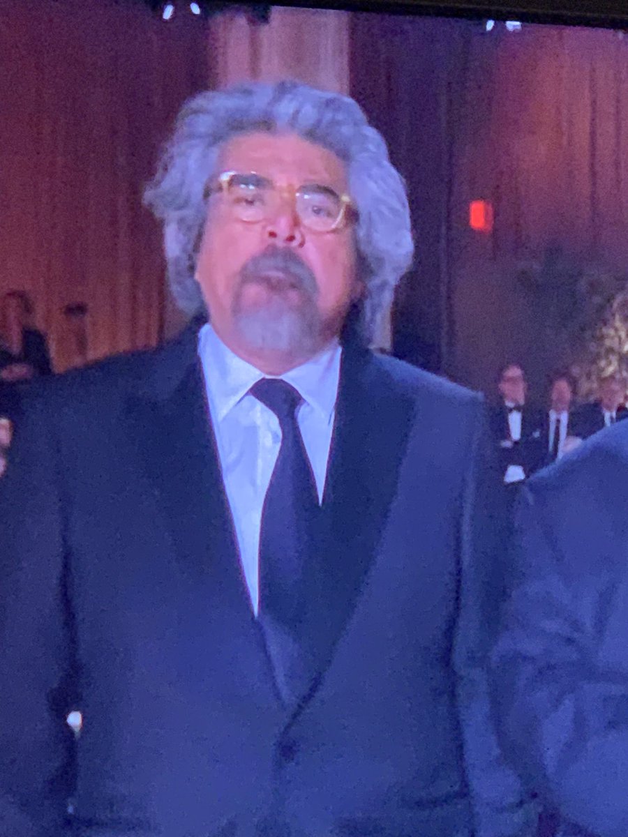AaronDorf's tweet photo. George Lopez out here looking like a Hispanic Einstein 😂 #GoldenGlobes2024 https://t.co/oQ9g3jXXGe