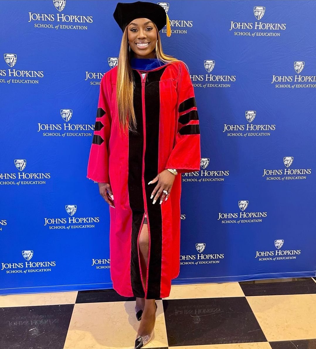 GossipInformer's tweet photo. Get you a girl that can do both. Dr Wendy Osefo, brains, beauty, and booty lol iktr!! 🥰😍🥰🥰😍🥰 #rhop https://t.co/jHgXA7kFME