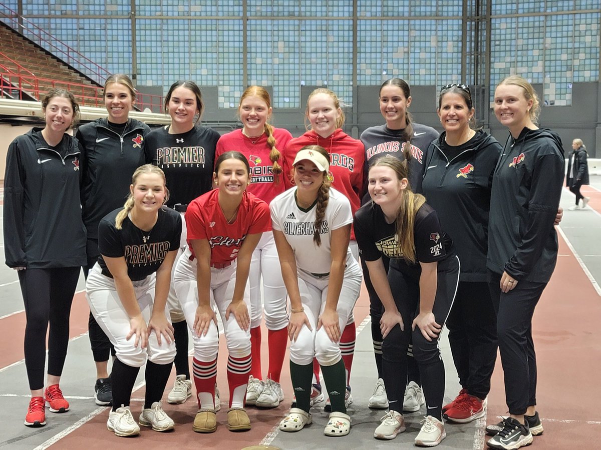 Future @RedbirdsSB teammates here! Loved getting to know my girls ❤️ The environment here is unmatched, GO BIRDS🥎 @IowaPremierFP