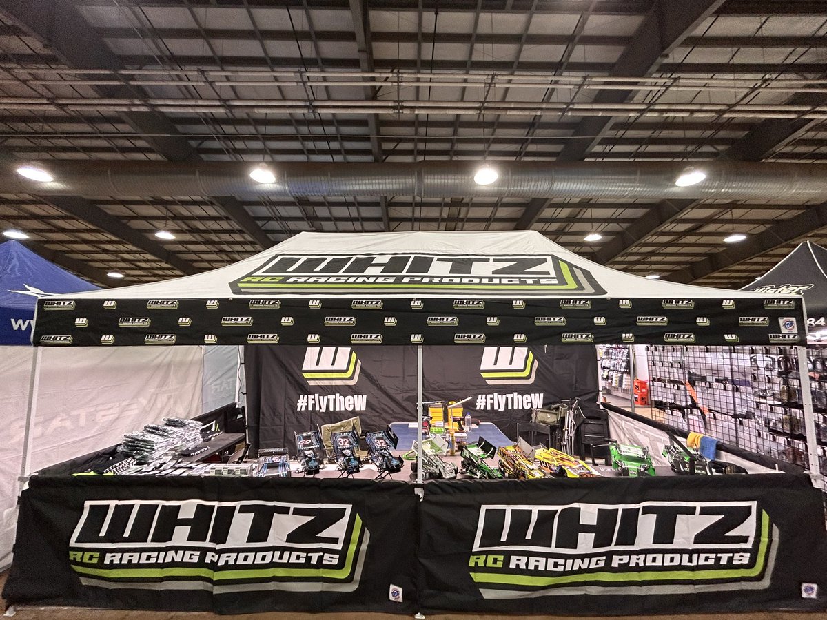 whitzracing's tweet photo. #WhitzHasEnteredTheBuilding

#WhitzRacing #TeamDrivers and #TeamTent at the RC Chili Bowl are setup and ready to race (and sell)…

Stop by and see what the boys are up to, ask them anything…legally they have to answer, even set-up advice!

We may have one late addition to the lineup this week, guess we’ll have to wait and see. 🧐

Practice Starts Tomorrow!

#FlyTheW #WhitzRacing https://t.co/jarRcYSitI