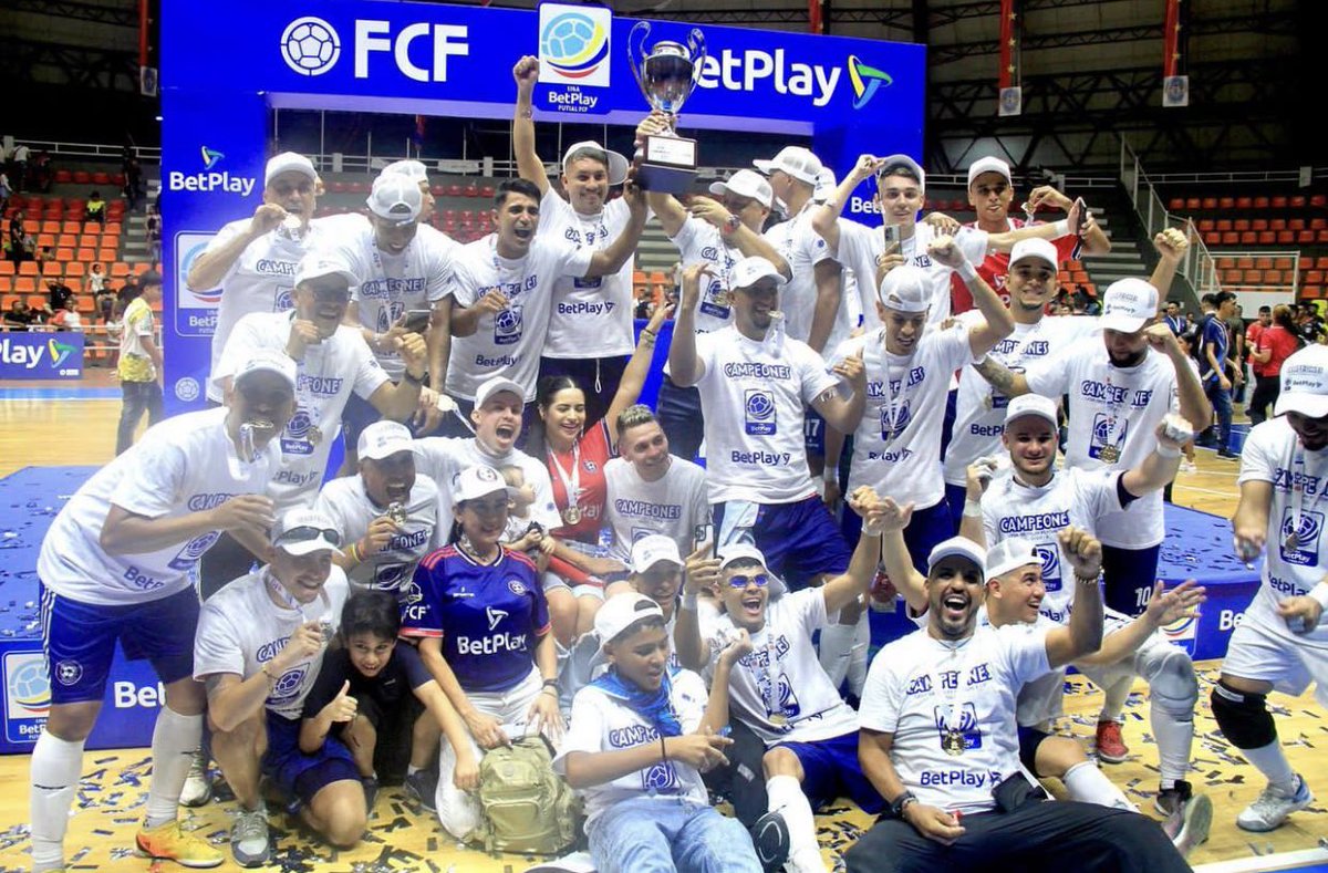 WillyFPC's tweet image. 🏆🇨🇴 @titanes_baq de Barranquilla CAMPEÓN de la Liga de Baloncesto.

🏆🇨🇴 Independiente Barranquilla CAMPEÓN de la Liga de Futsal.

🏆🇨🇴 @JuniorClubSA de Barranquilla CAMPEÓN de la Liga de Fútbol.

🏆🇨🇴 @caimanesLPB de Barranquilla CAMPEÓN de la Liga de Béisbol.

🟥🟨🟩✴🟩🟨🟥