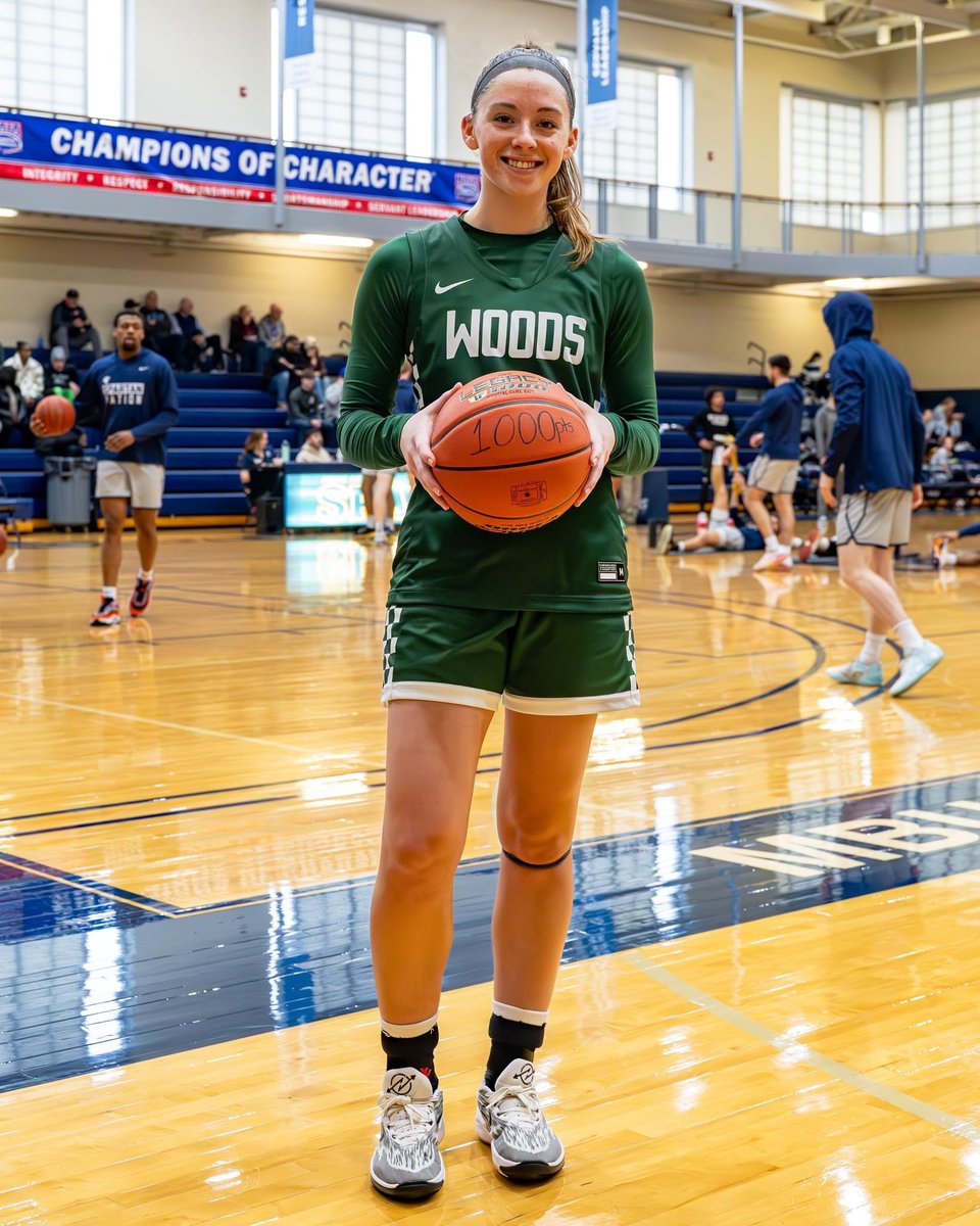 23nataliethomas's tweet image. My heart is so full!!

Not for hitting a career milestone but to the people that I have been able to share this journey with! The friends, the teammates, the coaches, and the administrators that have made lasting impacts on my life are what made this day so special for me.