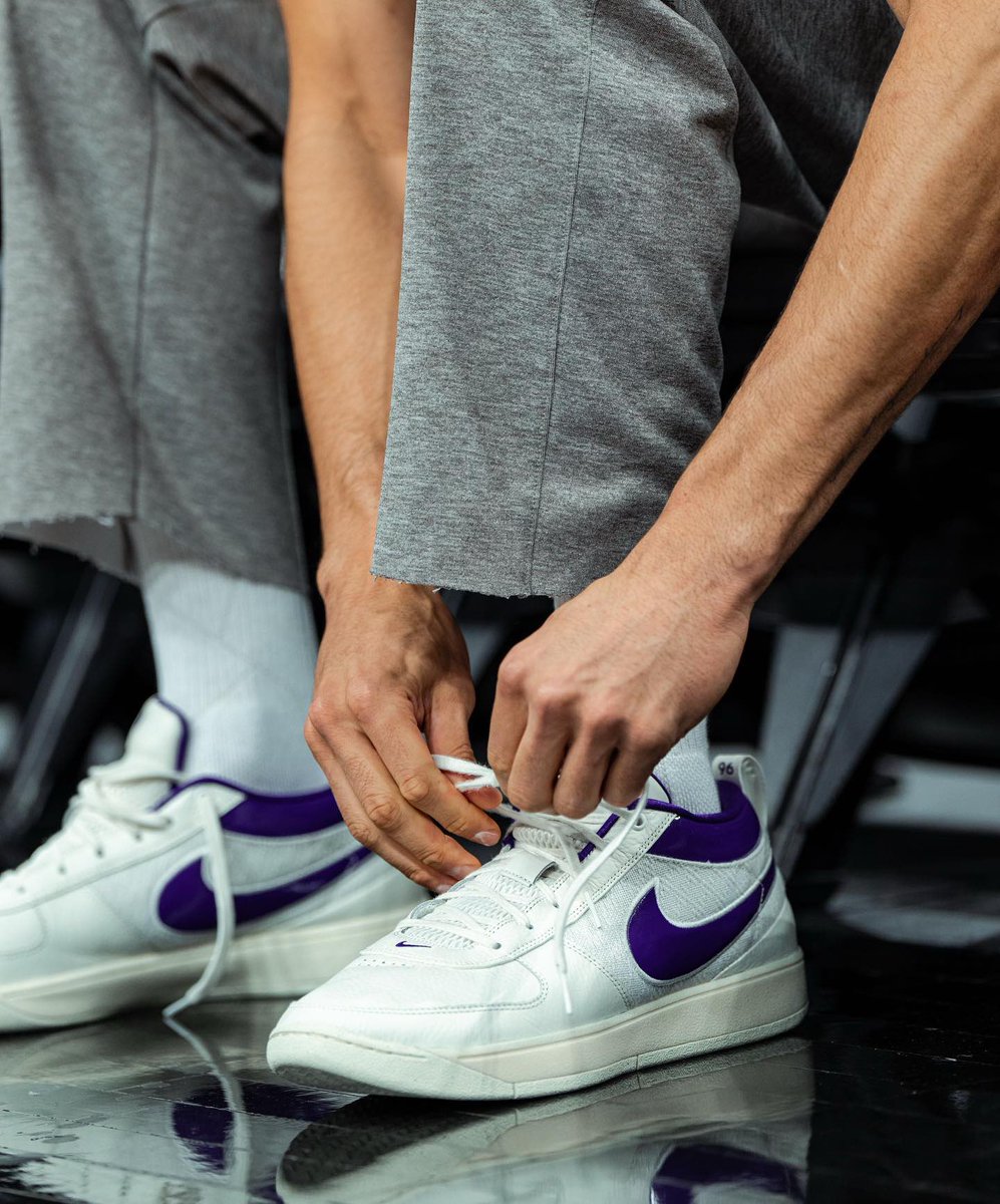 purple nikes devin booker
