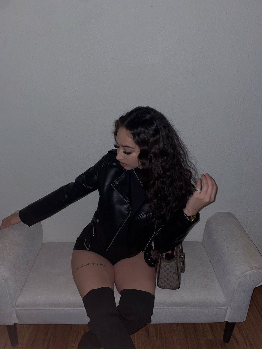 I don’t post here but 🤷🏻‍♀️🤷🏻‍♀️