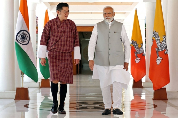 DRDO_Updates's tweet image. 🇧🇹🗳️ Bhutan&apos;s Election Raises Strategic Stakes! 🏔️🌏 India and China Eye Contested Border Zones. A pivotal moment in geopolitics as Bhutan stands as a buffer in their regional influence. #BhutanElections #GeopoliticalDynamics