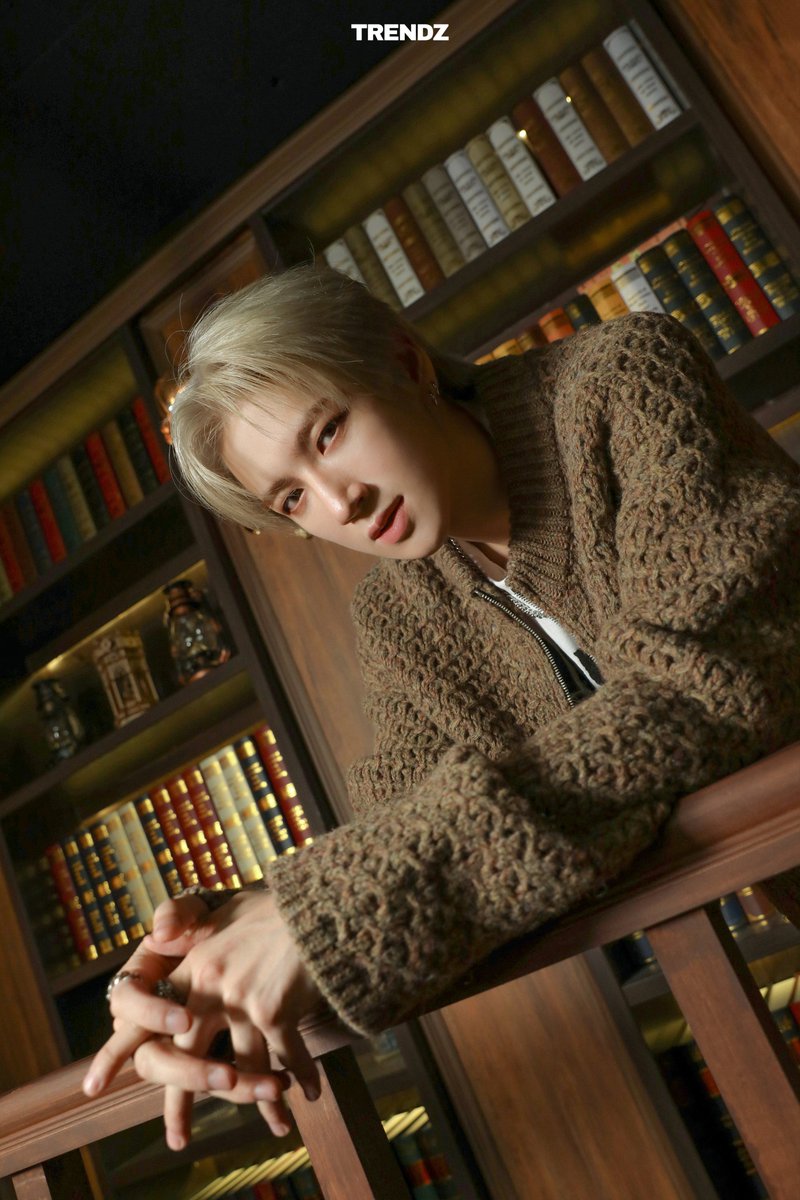 TRENDZ_OFFCL's tweet photo. [TRENDZ]

Special Single
‘위로위로 (Go Up)’
Choreography by 리온

#YOONWOO #윤우 + α 

𝟮𝟬𝟮𝟰.𝟬𝟭.𝟭𝟭.𝗧𝗛𝗨 𝟭𝟮:𝟬𝟬𝗣𝗠(𝗞𝗦𝗧)

#TRENDZ #트렌드지
#위로위로 #GoUp 
#트지_위로위로 #TZ_GoUp https://t.co/tbz8zzVxwB