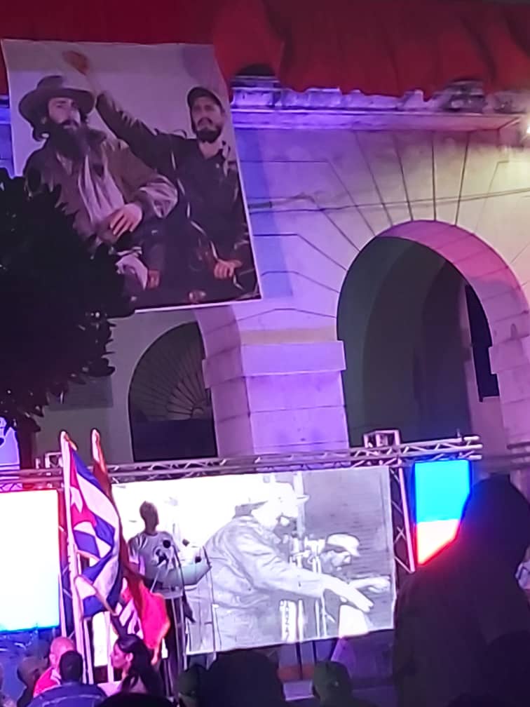 filialmatanzas's tweet photo. La caravana de La Libertad en la Provincia de Matanzas. El Parque de la Libertad fue el escenario donde se enarbolaron insignias patrióticas en conmemoración del 7 de enero de 1959.
#EneroDeVictorias
#CaravanadelaLibertad
#MatancerosEnVictoria
#CopextelPresente
#FidelVive https://t.co/KbfzQ4wVZ0
