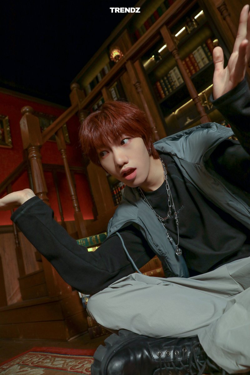 TRENDZ_OFFCL's tweet photo. [TRENDZ]

Special Single
‘위로위로 (Go Up)’
Choreography by 리온

#ra_L #라엘 + α

𝟮𝟬𝟮𝟰.𝟬𝟭.𝟭𝟭.𝗧𝗛𝗨 𝟭𝟮:𝟬𝟬𝗣𝗠(𝗞𝗦𝗧)

#TRENDZ #트렌드지
#위로위로 #GoUp 
#트지_위로위로 #TZ_GoUp https://t.co/A9AhVoha8H