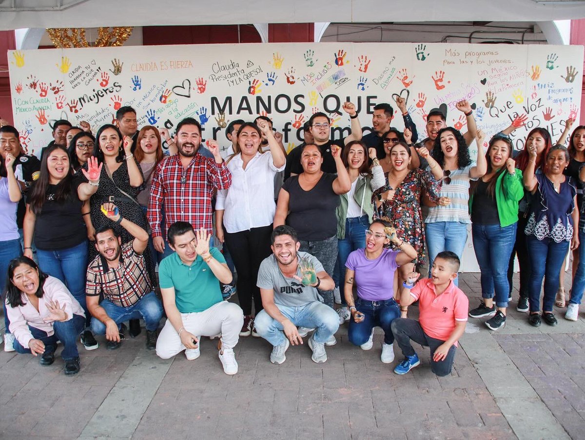 DanielaTaurinoo's tweet photo. ¡Sigamos adelante, jóvenes! Juntos podemos lograr grandes cosas y construir el futuro que merecemos. #ManosQueTransforman.
#JuventudEnAcción #SantaLucíaDelCamino #claudiasheinbaum #ClaudiaEs @claudia_shein https://t.co/jUAxvMRAzb