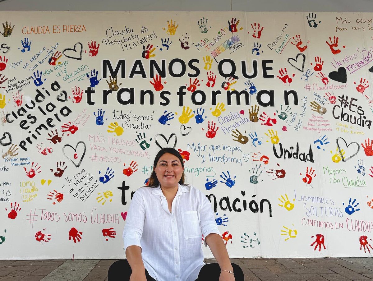 DanielaTaurinoo's tweet photo. ¡Sigamos adelante, jóvenes! Juntos podemos lograr grandes cosas y construir el futuro que merecemos. #ManosQueTransforman.
#JuventudEnAcción #SantaLucíaDelCamino #claudiasheinbaum #ClaudiaEs @claudia_shein https://t.co/jUAxvMRAzb