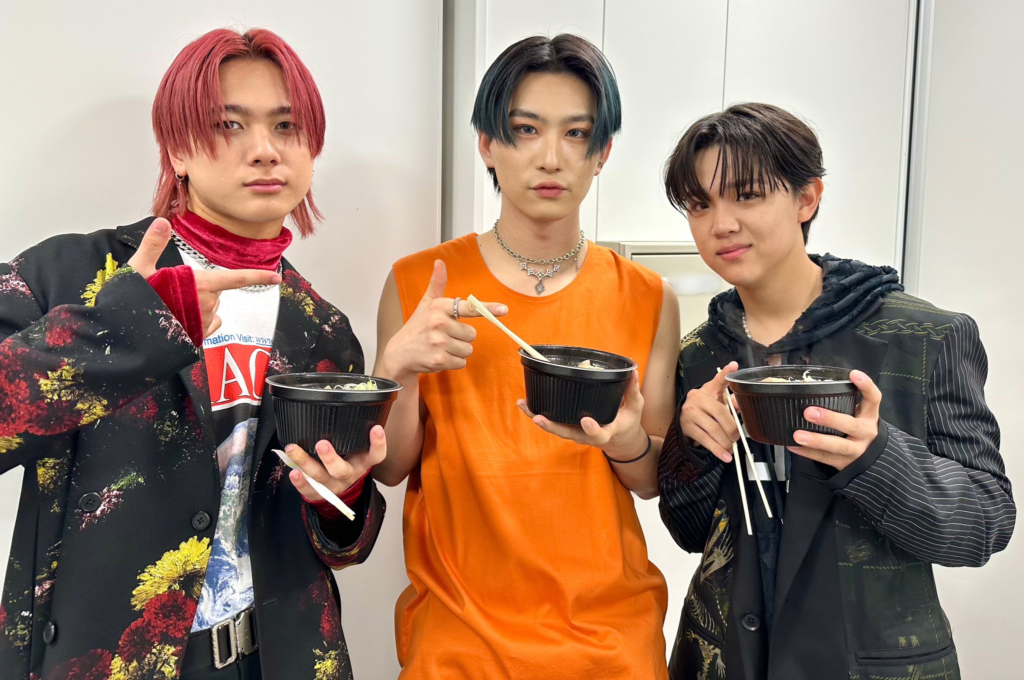 【新品未開封】LDH LIVE EXPO ユニフォーム百田隼麻 新品未開封】LDH LIVE EXPO ユニフォーム百田隼麻 iCON Z