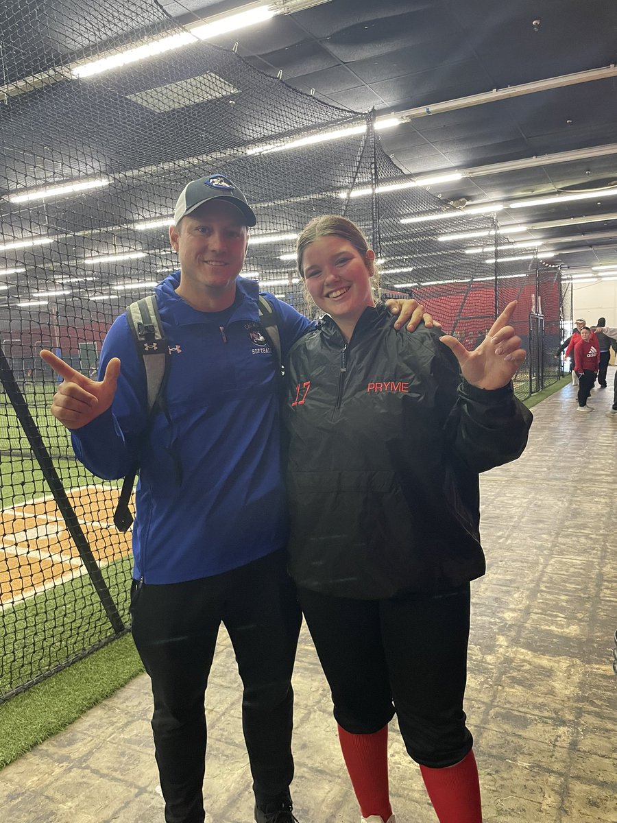 Had such a great time at camp today!! I appreciate all the coaches that came out! <a href="/CoachHill_ESU/">Megan Hill</a> <a href="/CoachAnthony31/">Anthony Whisenhunt</a> <a href="/CCRoughridersSB/">Crowder College Softball</a> <a href="/LCCSB/">Labette Softball</a>