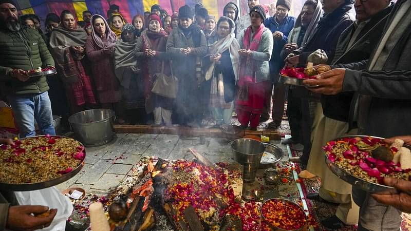 AskAnshul's tweet photo. A Havan was performed at a temple in Kashmir after 30 years.

Anandeshwar Bhairavnath temple in J&amp;K's Srinagar is over 300 years old. Temple was closed for many years due to terrorism in the region. https://t.co/rhpPaDoUqX