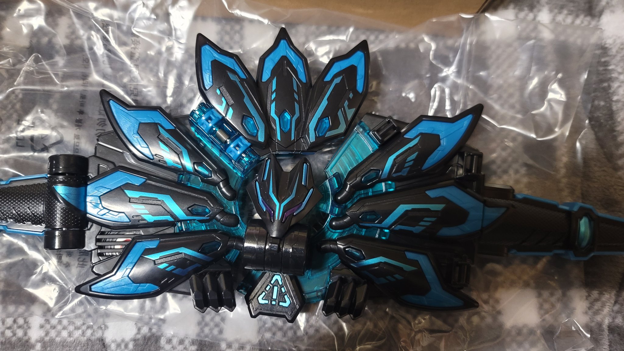 仮面ライダーギーツ クロスギーツ クロスギーツレイズバックル 仮面