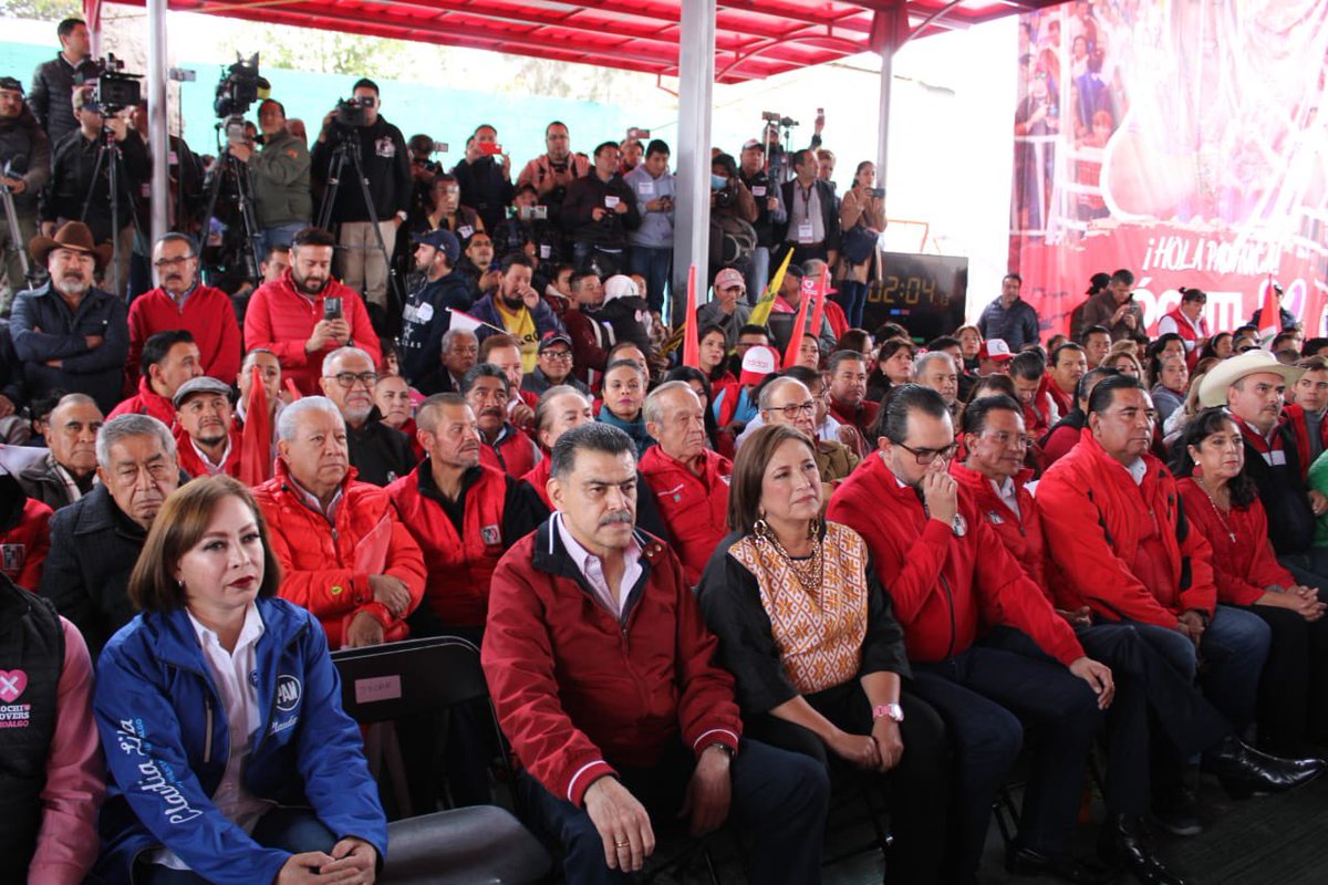 lbpav's tweet image. Hoy en #pachucahidalgo recibimos a nuestra Precandidata y próxima Hidalguense que será Presidenta de México @XochitlGalvez Sabemos que en #UNIDAD lo lograremos. Con fuerza y amor por Mexico, HIdalgo y Pachuca. @PRI_Nacional @cdeprihidalgo @caroviggiano @MarcoMendoza_B