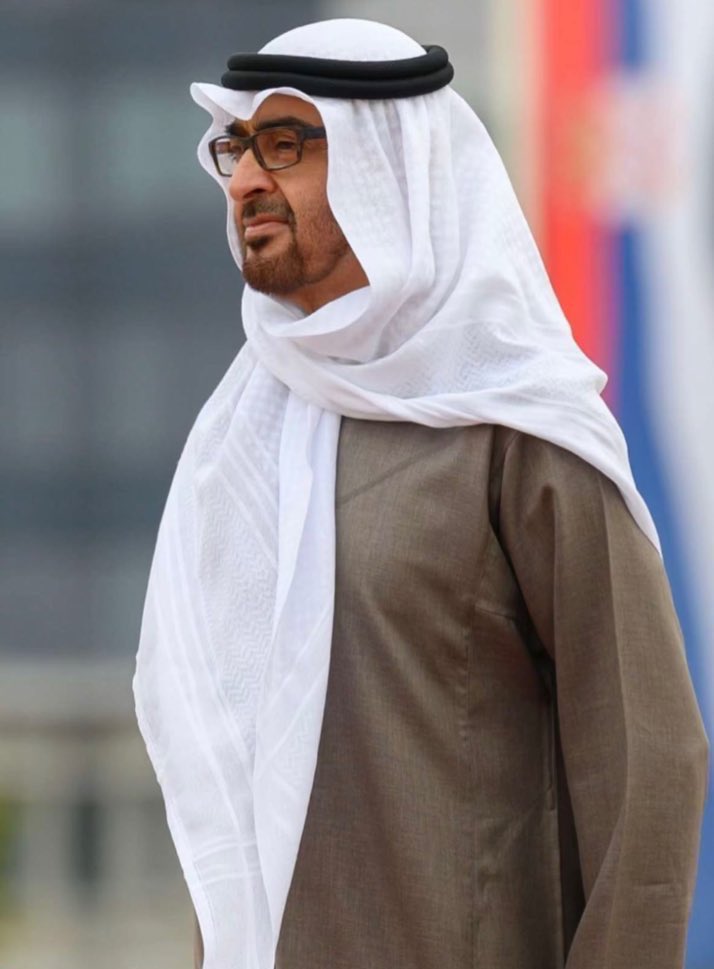u5ae444's tweet photo. إذا كنا في هذه الدولة نستقل سفينة واحدة هي سفينة الاتحادفعلينا جميعاً أن نعمل على تحقيق سلامتها حتى تستمر مسيرتها وتصل إلى بر الأمان 

حفظ الله الإمارات من كل شر 

صباح الخير ياعرب زايد الخير 👋🏻🇦🇪 https://t.co/cK4V8PLEZ0