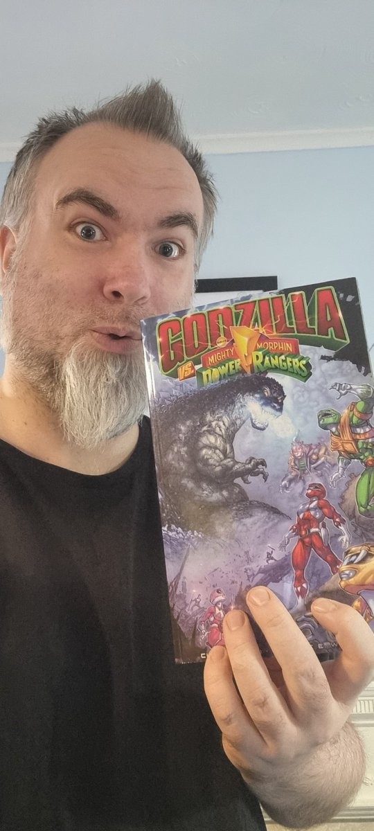 <a href="/KaijuLiterature/">Kaiju Literature Recommendations</a> <a href="/Freddieart/">Freddie Williams II</a> <a href="/cullenbunn/">Cullen Bunn</a> <a href="/IDWPublishing/">IDW Publishing</a> I got a copy for Christmas! 😊 Its sublime 🥰💖