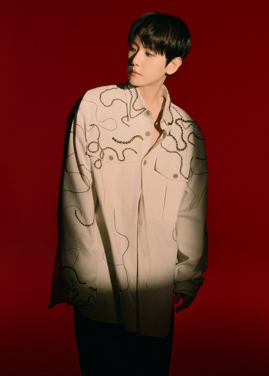 milkteus's tweet photo. baekhyun’s new profile photos! https://t.co/J6Niin5xOQ