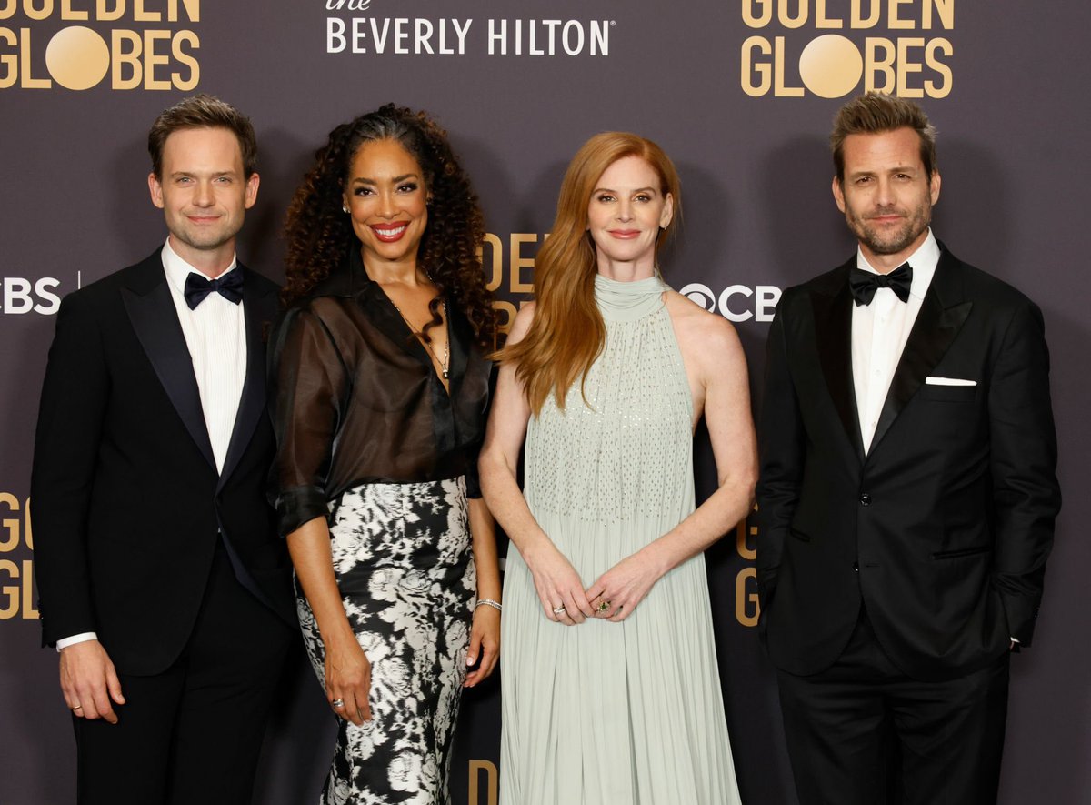 thedarvey's tweet photo. MY SUITS FAMILY https://t.co/mzRJM0n9im