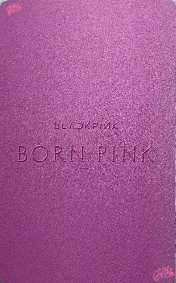 13L1SS's tweet photo. [SCAN]

#JISOO ‘BORN PINK’ KMstation 1.0 POB SCAN (front and back) https://t.co/CrCBxoIRUN