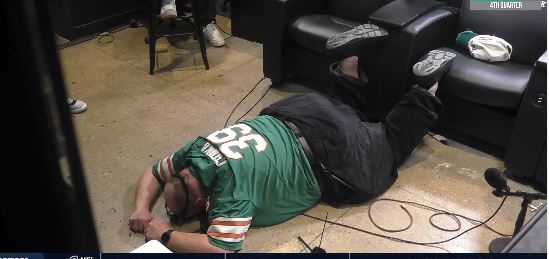 Cory_Covers's tweet photo. Getting through the 18 weeks of the #NFL regular season. Onto the playoffs! https://t.co/4r2kQH55Ds