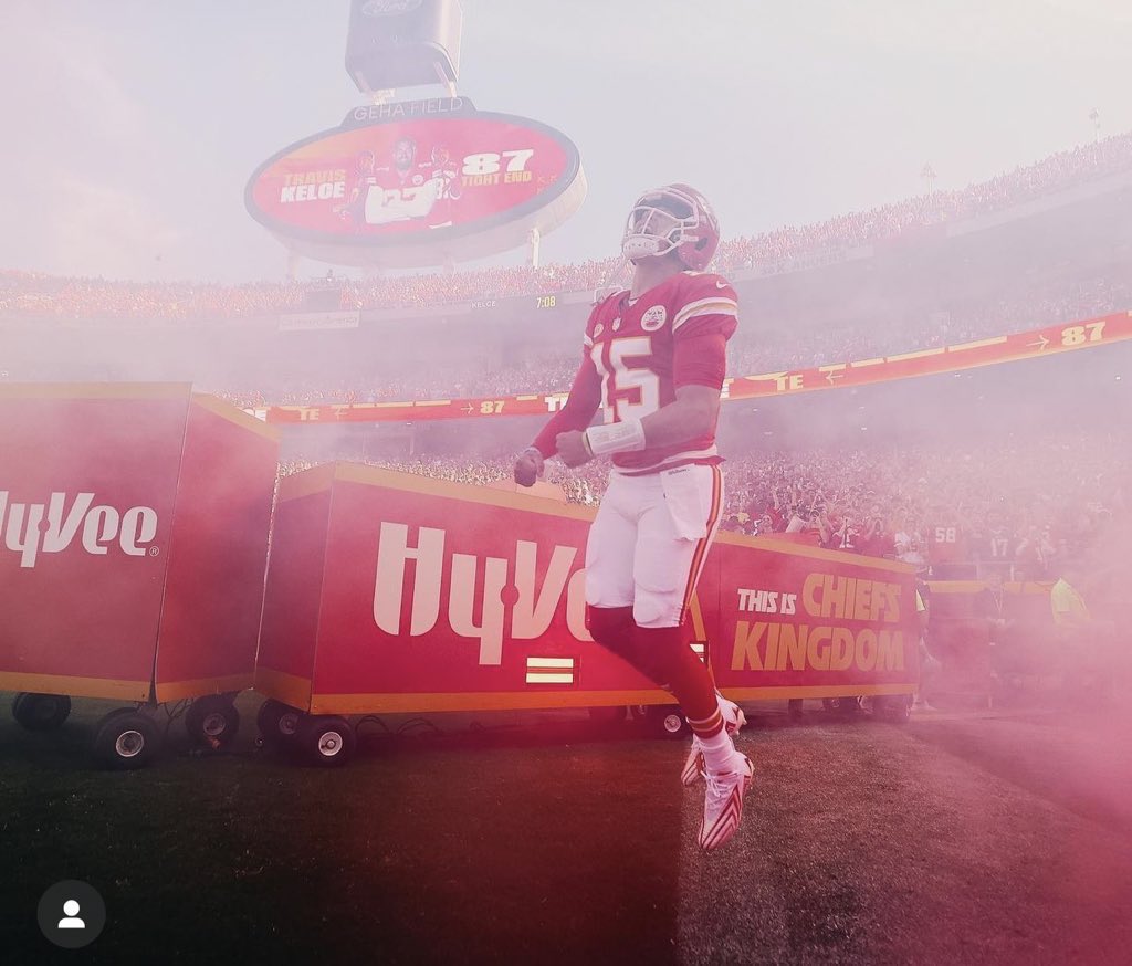 The Kingdom (@mahomeszn) on Twitter photo The Chiefs will be hosting the Miami Dolphins. Tyreek will make his playoff return turn to Arrowhead.
Don’t forget your coats <a href="/MiamiDolphins/">Miami Dolphins</a> .
The run begins now. #ChiefsKingdom The Chiefs will be hosting the Miami Dolphins. Tyreek will make his playoff return turn to Arrowhead.
Don’t forget your coats <a href="/MiamiDolphins/">Miami Dolphins</a> .
The run begins now. #ChiefsKingdom