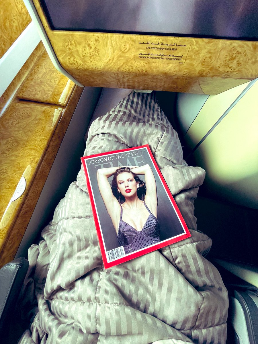 Taylor in bed !! <a href="/taylorswift13/">Taylor Swift</a> <a href="/emirates/">Emirates</a> <a href="/TIME/">TIME</a>