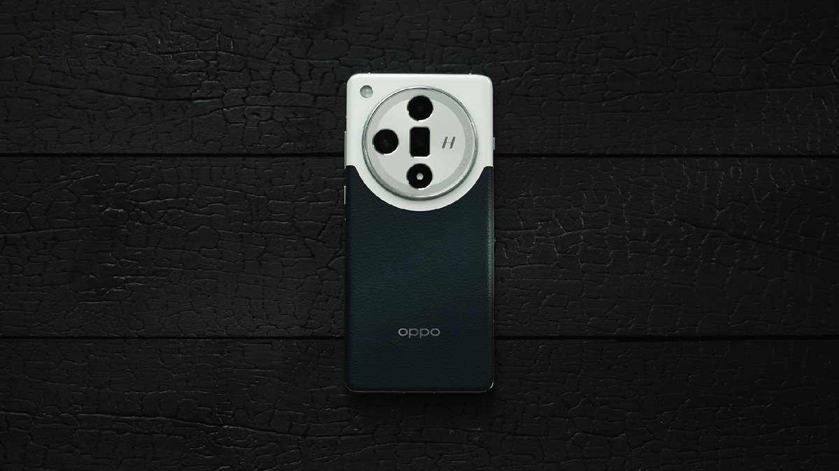 Techway0's tweet photo. Create the strongest standard version? OPPO Find X7. OPPO Find X7 is officially released, starting at 3999, what do you think? #oppofindx7 #OPPOFindX7Ultra #oppofindx7pro https://t.co/gCF2maze0z