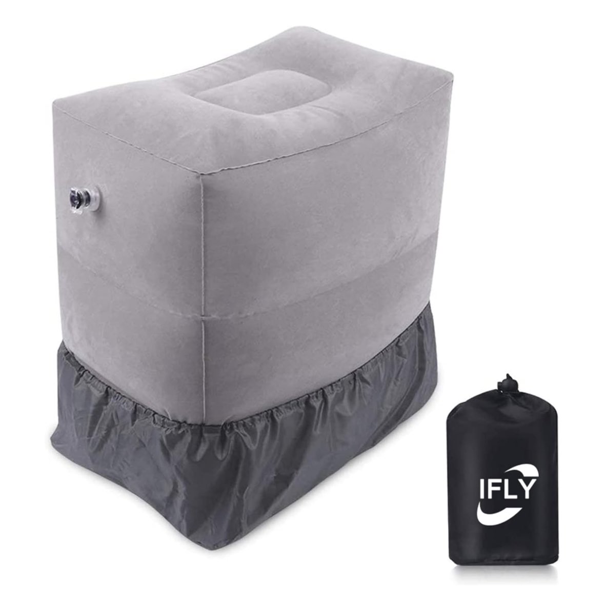 lxxayuxxl's tweet image. 飛行機乗るみなさん、足置きエアーはマジで買うべきですよ、、1番前の席指定してこれ置いたら足伸ばせるからエコノミークラス乗ってもほぼビジネス😂たった千円で買える快適と温存できる体力