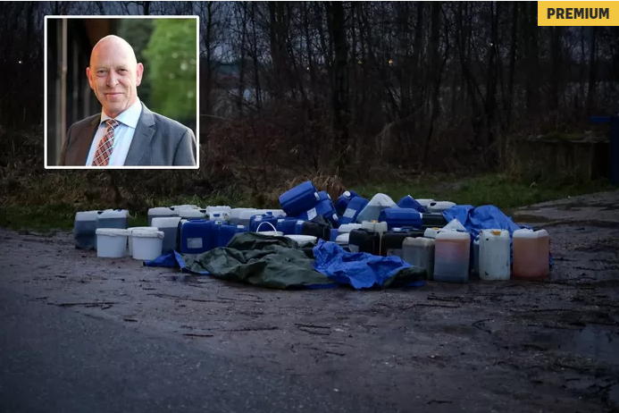 Diverse gemeenten in de Achterhoek hebben kort na nieuwjaar te maken gehad met het dumpen van drugsafval:  bit.ly/3TPKgSI

Helaas, achter de 'premium' betaalmuur. Deze criminaliteit is een zaak van ons allemaal, iedereen moet hiervan kennis nemen.

#KIEKUUT, een leestip.