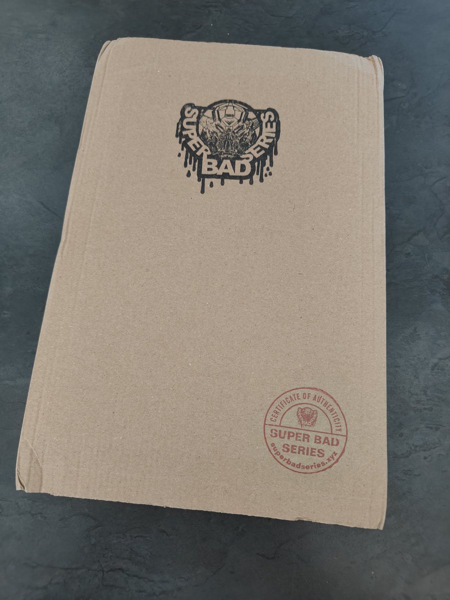 My <a href="/SuperBadSeries/">SuperBadSeries</a>  comic books came. #ROTD  had to open one just to see the quality of the books......Very Very High Quality guys. Really a good job and it's PERFECTION . <a href="/GriffartMartin/">Martin Griffiths</a> 
<a href="/Nurglecorp/">Nurgle☀️</a> @KeiOnTheBeat <a href="/SuperBadSeries/">SuperBadSeries</a>  you guys Over-delivered 🥂🎉🤙