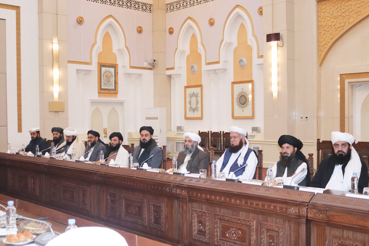 تصاویر: جے یو آئی سربراہ مولانا فضل الرحمان کی وفد کے ہمراہ امارت اسلامیہ افغانستان کے وزیراعظم  ملا محمد حسن اخوند سے ملاقات
 2/4